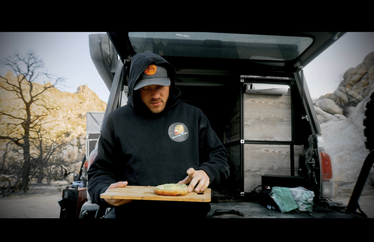 BLACK JTO HOODIE (LIMITED EDITION)